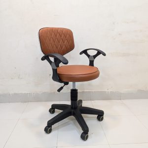 পাকিস্তানি টুল চেয়ার হাতাসহ - লাইট চকলেট কালার